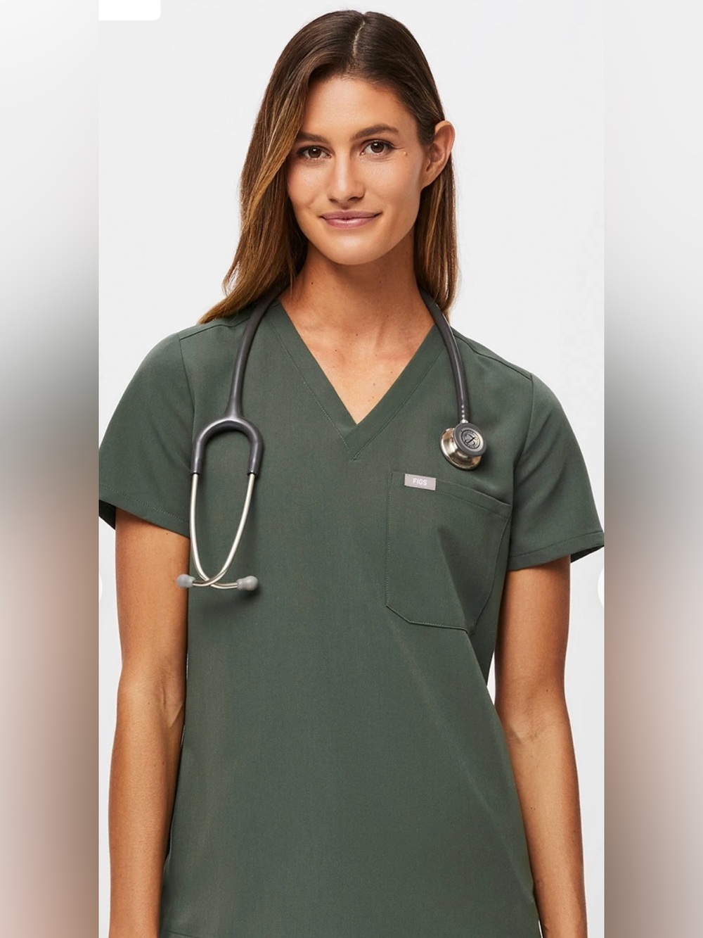 Figs Women’s Catarina Scrub Top in Moss